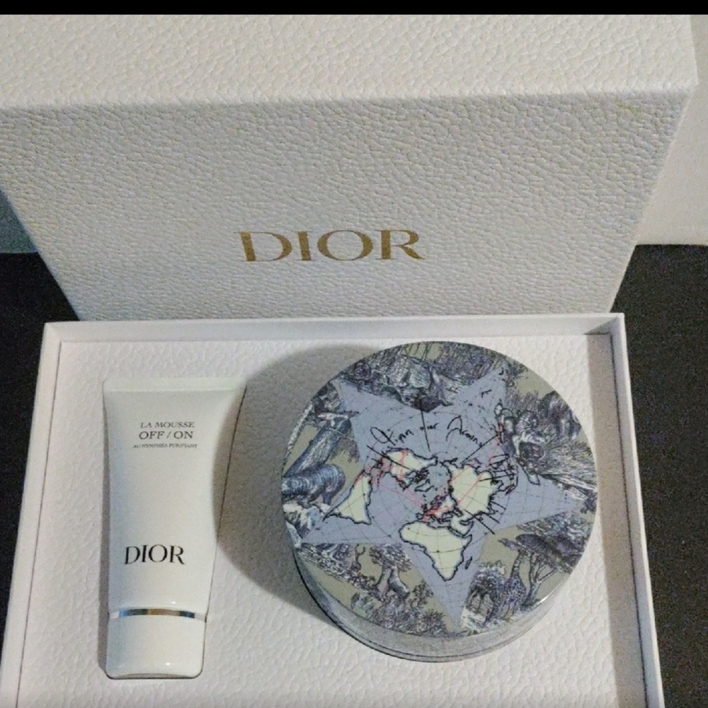 Dior Skincare Set /LA MOUSE OFF /ON FOAMING CLEASNER WITH DIOR CLEASNER PADS.